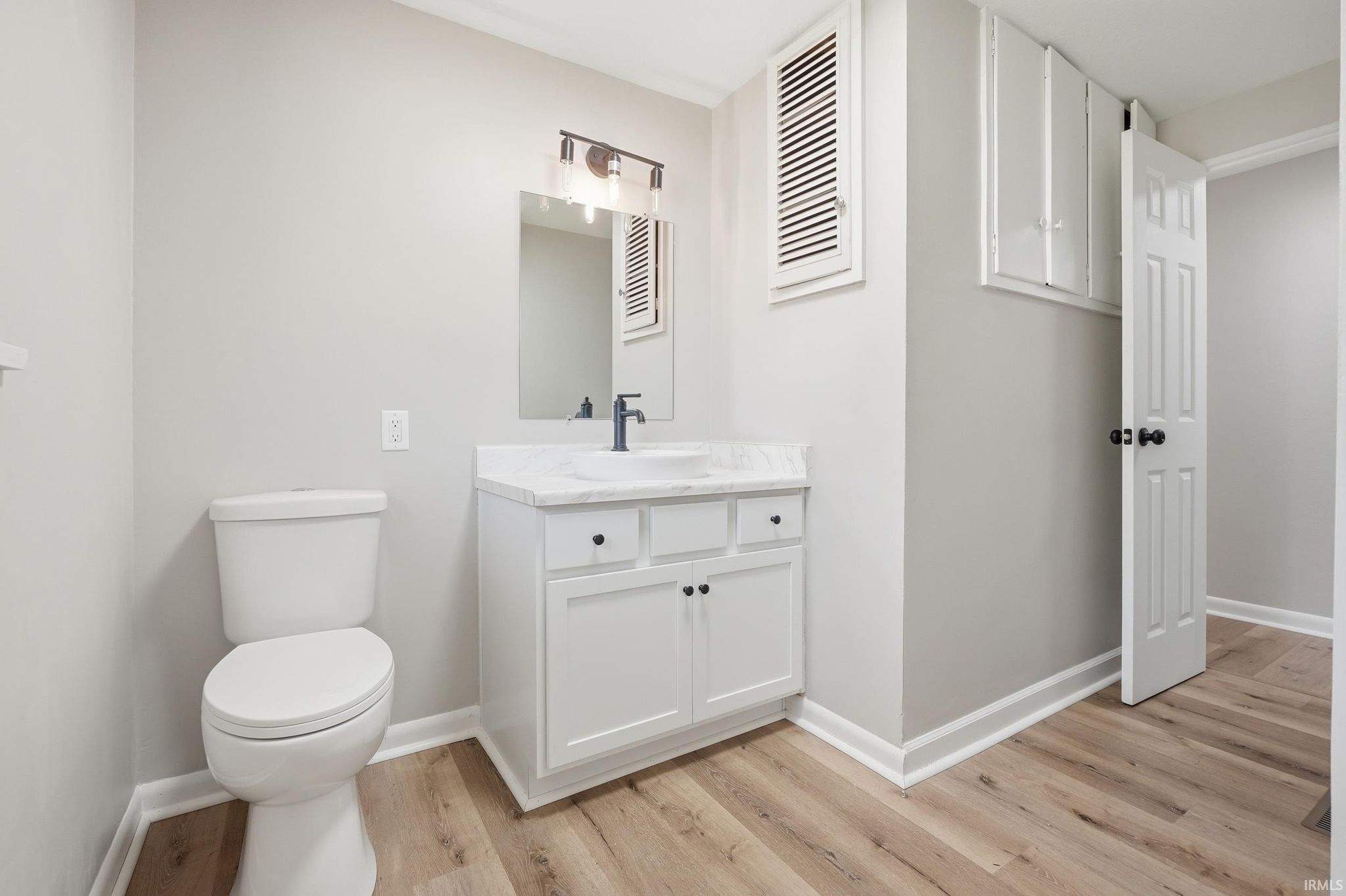 Image of 1105 W Main Street
