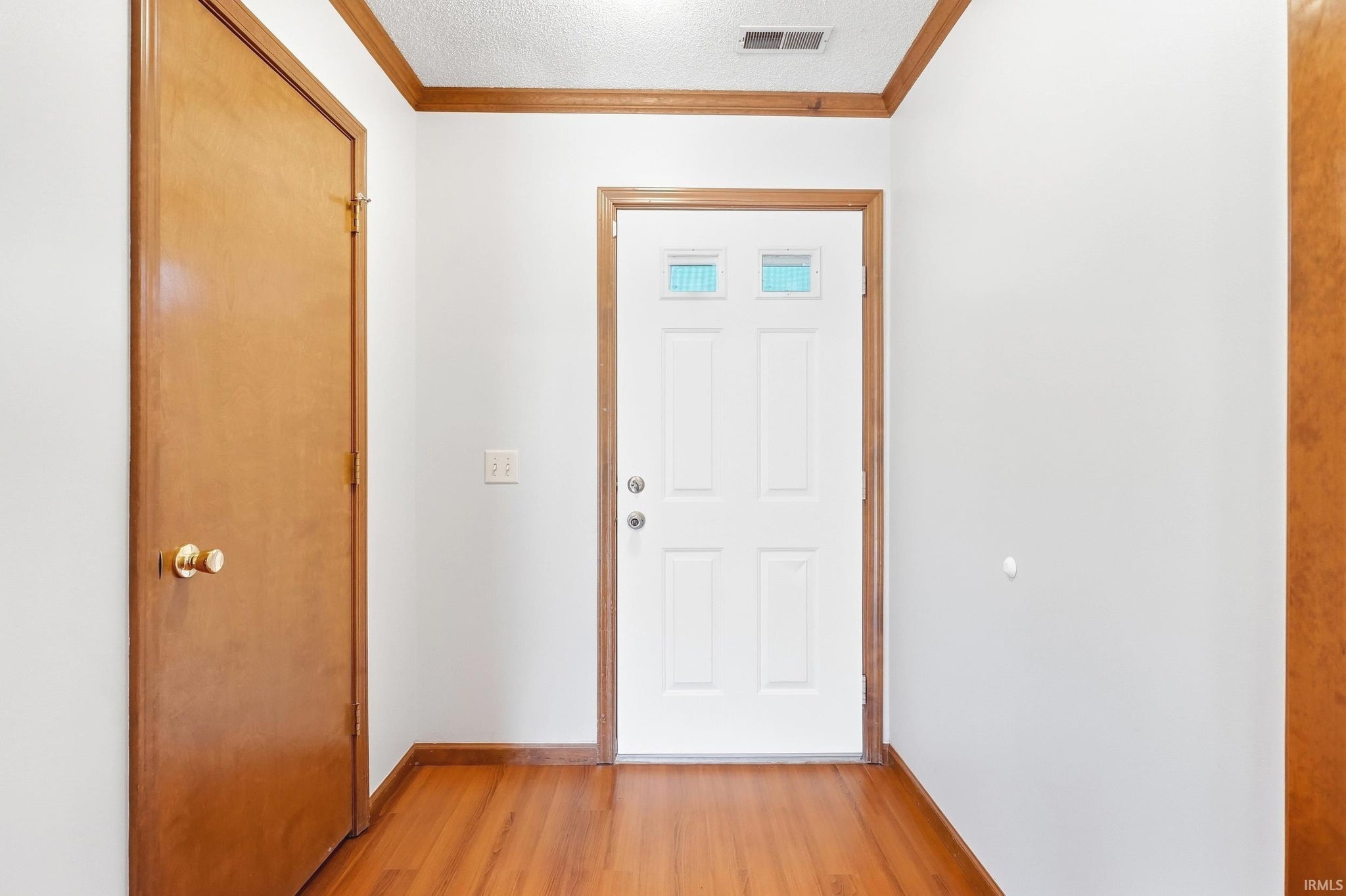 Image of 833 Laurel Hill Place