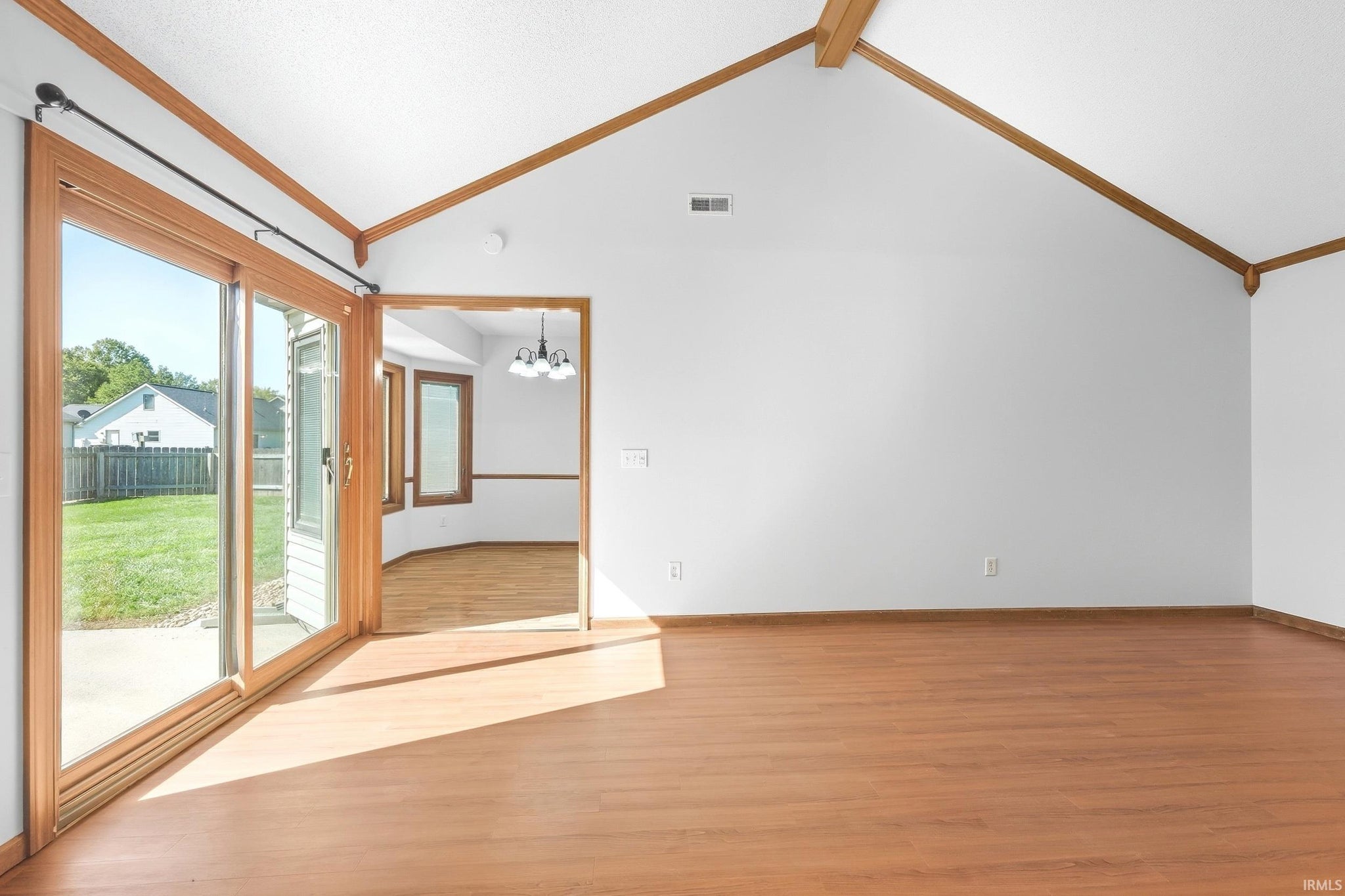 Image of 833 Laurel Hill Place