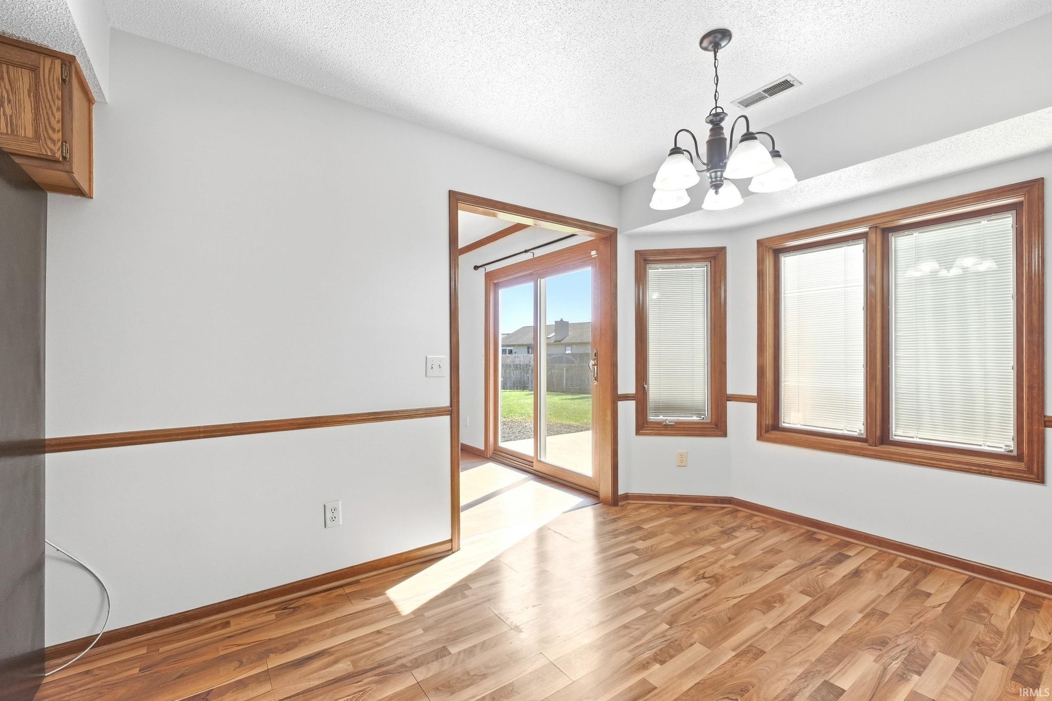 Image of 833 Laurel Hill Place