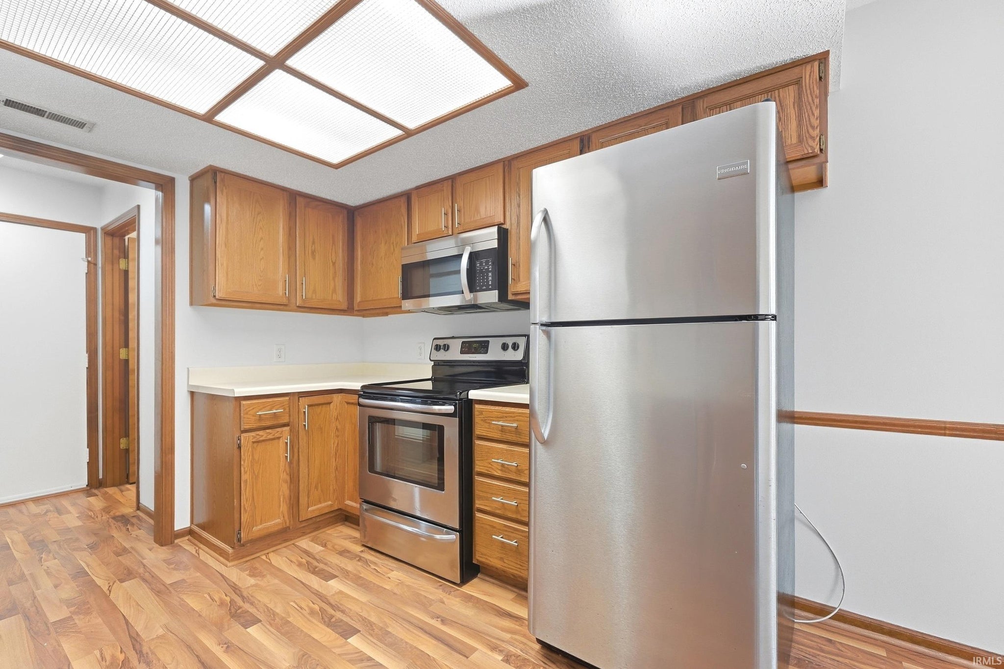 Image of 833 Laurel Hill Place